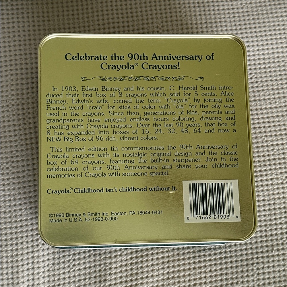 Crayola 90th Anniversary Collectible Tin 1903 to 1993 - Picture 3 of 8